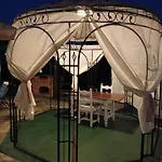 ベッド・アンド・ブレックファスト Casa Dell'orso