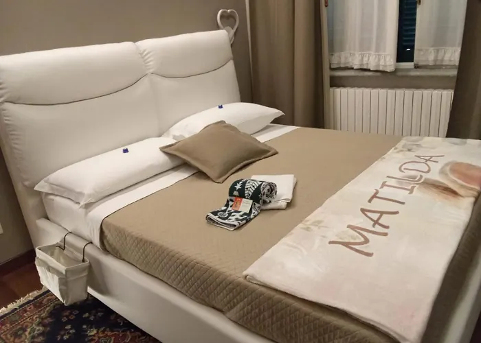 Casa Dell'orso 住宿加早餐酒店 卢里西亚